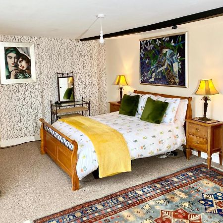 Lala Mundi Bed & Breakfast Brading Ngoại thất bức ảnh