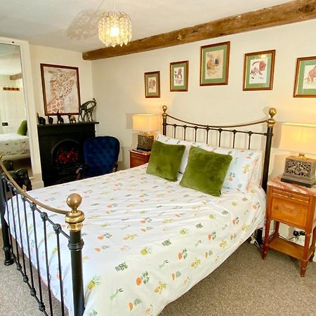 Lala Mundi Bed & Breakfast Brading Ngoại thất bức ảnh