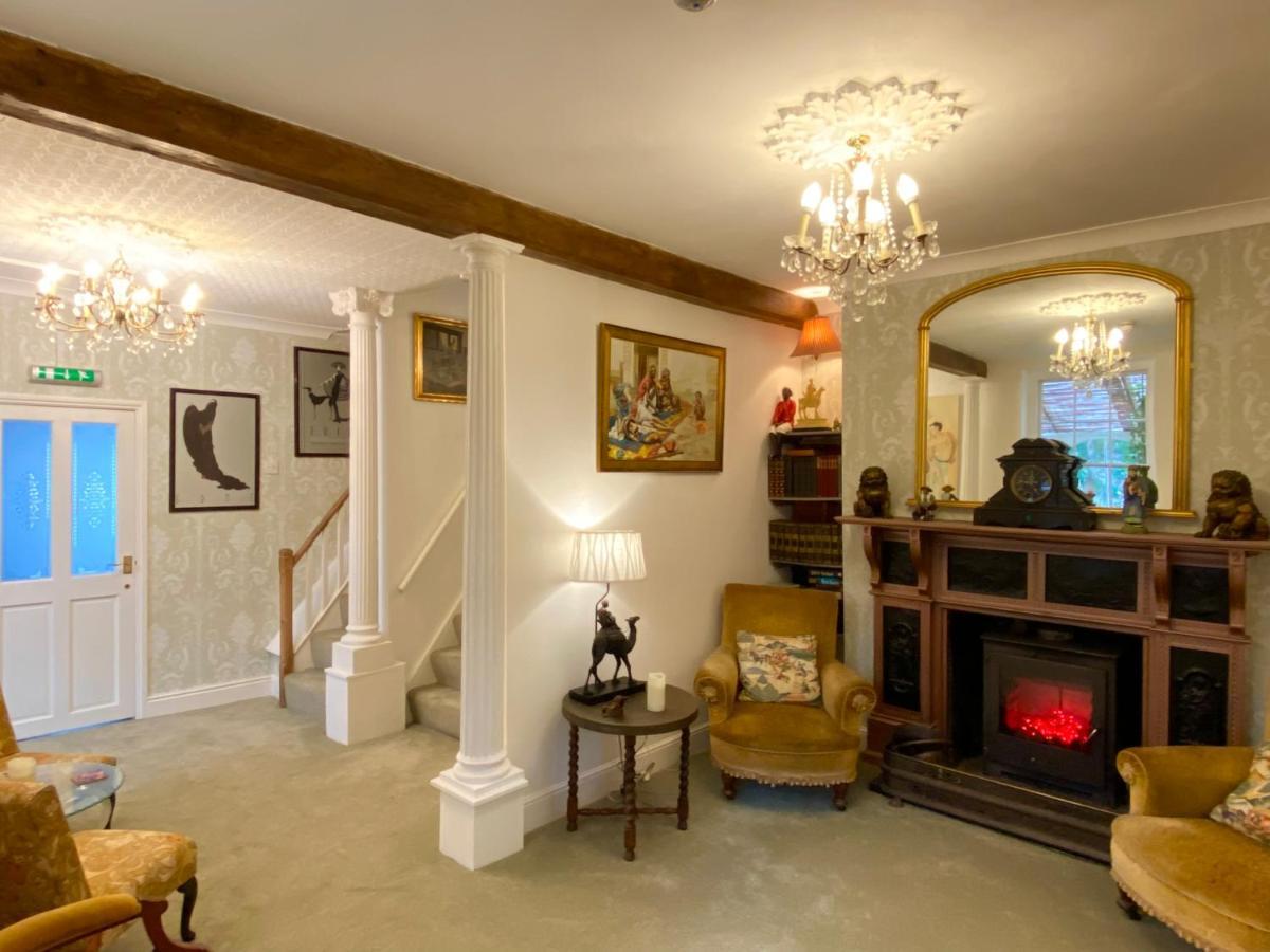 Lala Mundi Bed & Breakfast Brading Ngoại thất bức ảnh