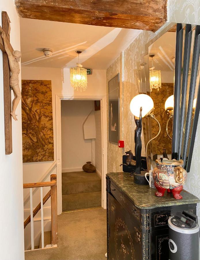 Lala Mundi Bed & Breakfast Brading Ngoại thất bức ảnh