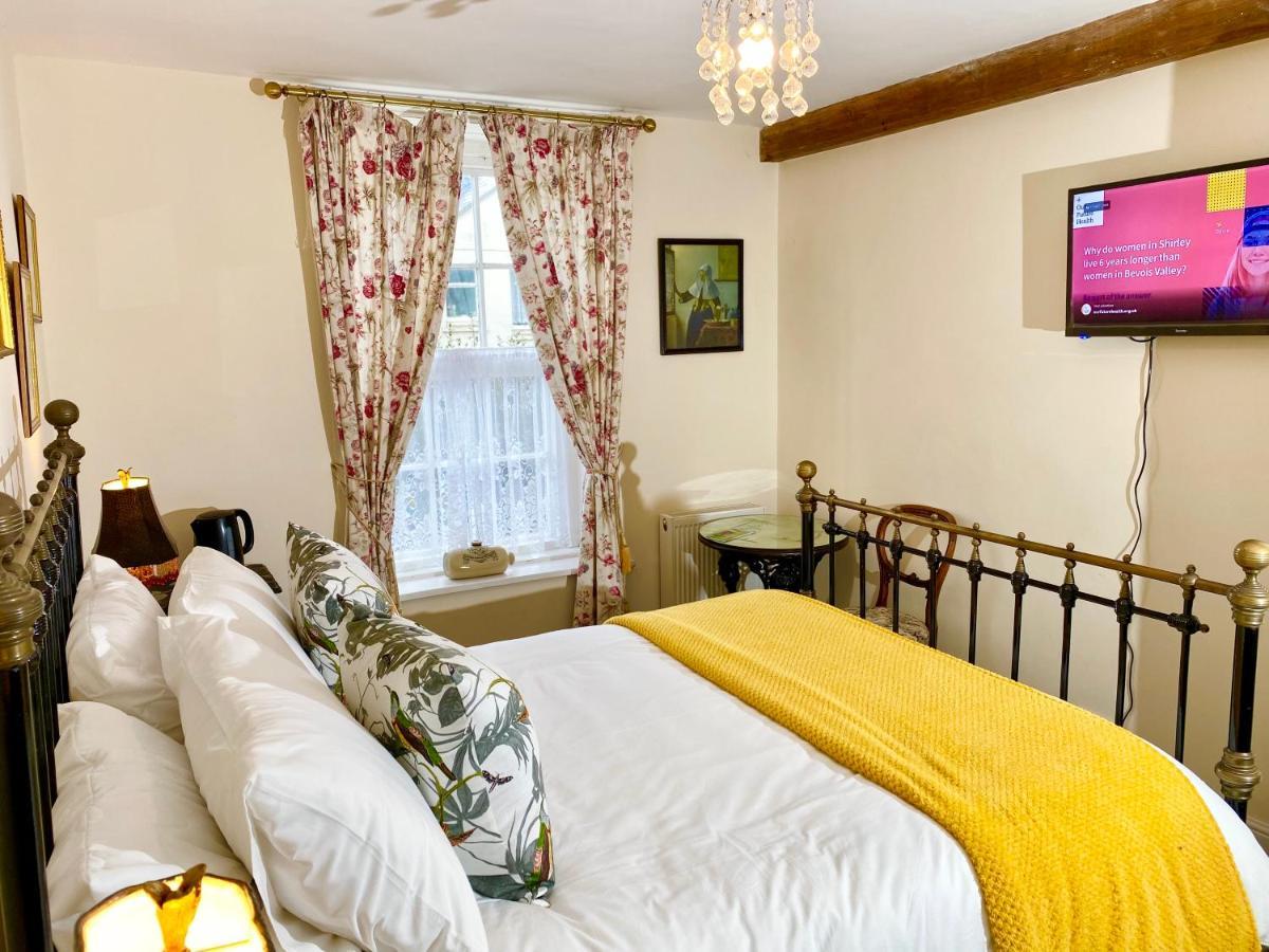Lala Mundi Bed & Breakfast Brading Ngoại thất bức ảnh